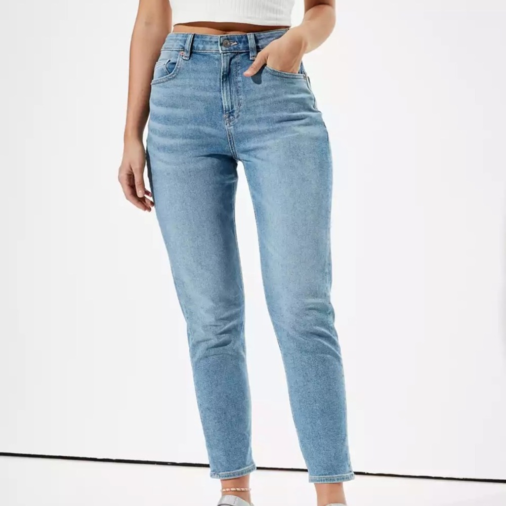 AE Stretch Mom Jean